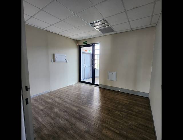 367M² OFFICE TO LET IN UMHLANGA RIDGE